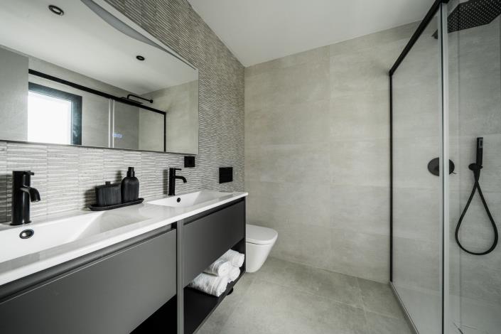 Image No.31-3 Bed Townhouse for sale