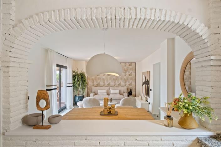 Image No.4-2 Bed Apartment for sale