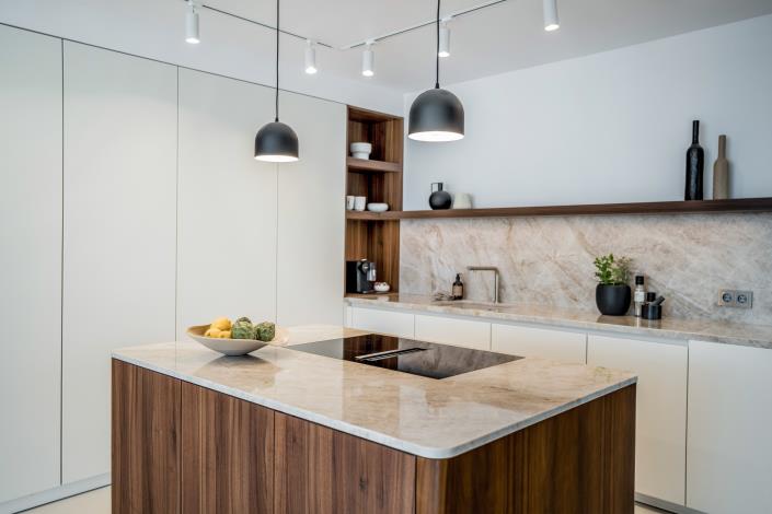 Image No.7-4 Bed Townhouse for sale