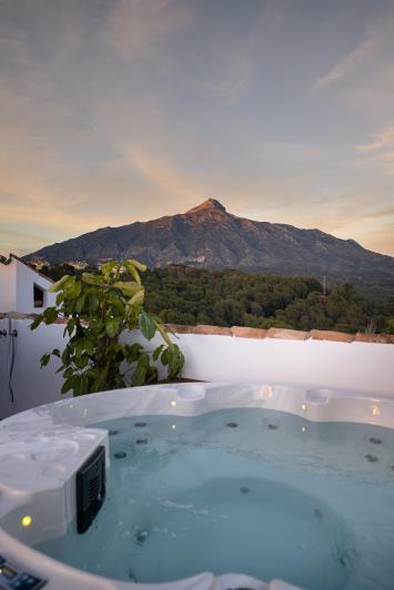 Image No.39-4 Bed Townhouse for sale