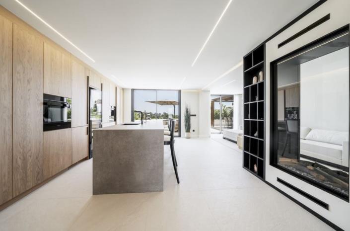 Image No.9-3 Bed Penthouse for sale