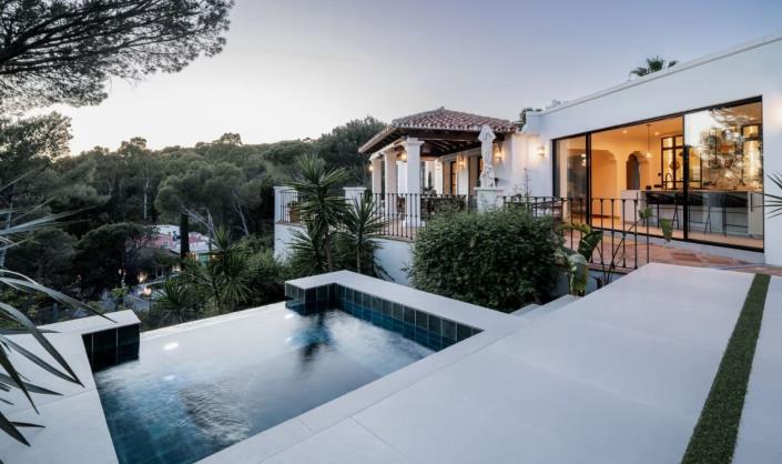 Image No.17-4 Bed Villa for sale