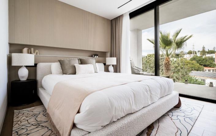 Image No.12-5 Bed Villa for sale