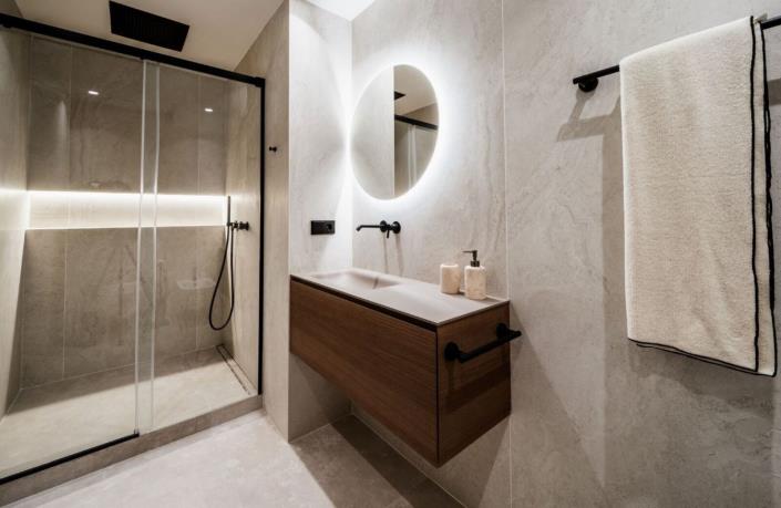 Image No.15-5 Bed Villa for sale