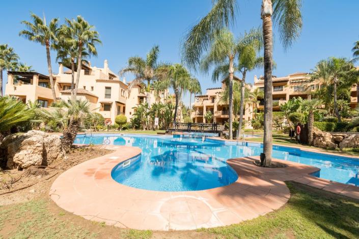 Image No.19-2 Bed Apartment for sale