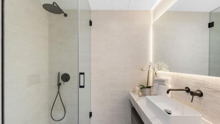 Image No.7-3 Bed Apartment for sale