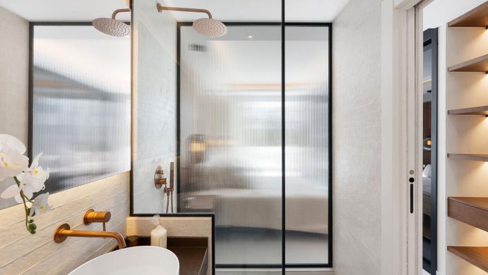 Image No.10-3 Bed Apartment for sale