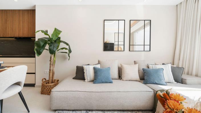 Image No.18-3 Bed Apartment for sale