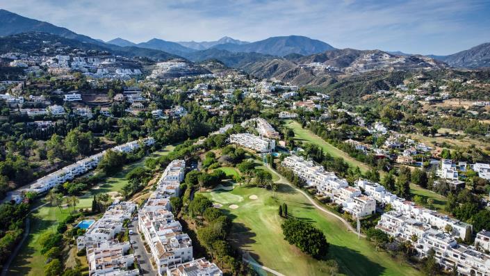 Image No.31-3 Bed Apartment for sale