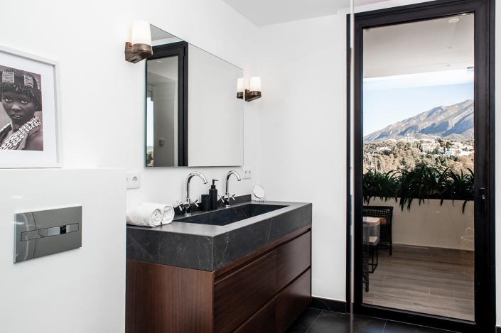 Image No.17-4 Bed Penthouse for sale