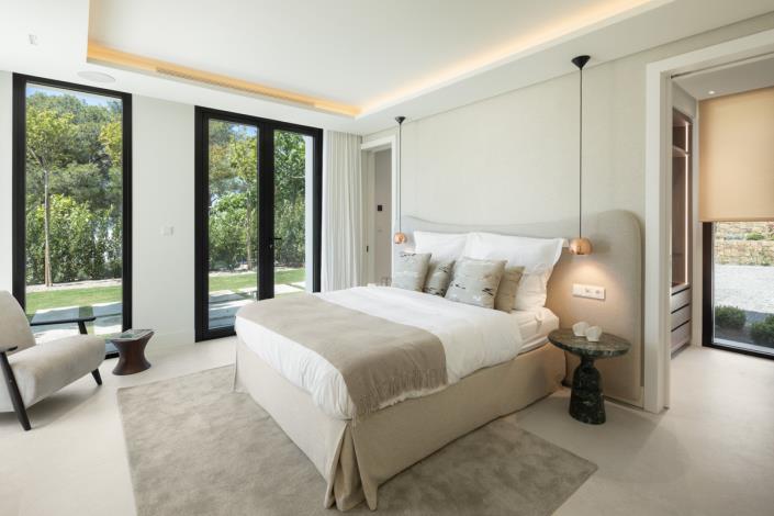 Image No.19-6 Bed Villa for sale