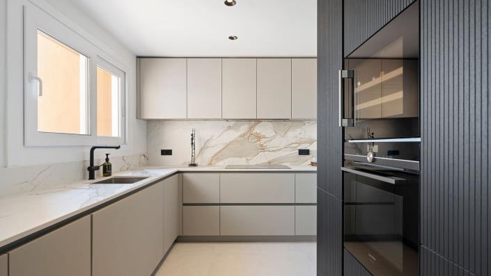 Image No.28-3 Bed Duplex for sale