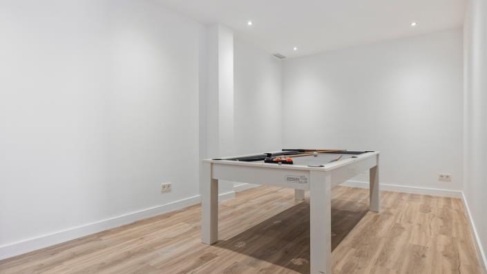 Image No.17-5 Bed House/Villa for sale