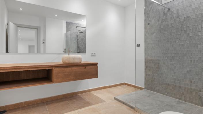 Image No.30-5 Bed House/Villa for sale