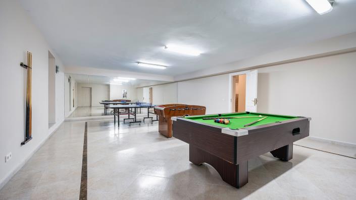 Image No.17-Villa de 9 chambres à vendre à Estepona