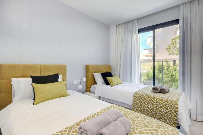 Image No.32-3 Bed Apartment for sale