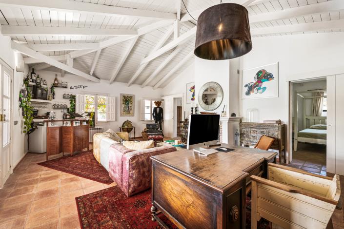 Image No.25-7 Bed Villa for sale