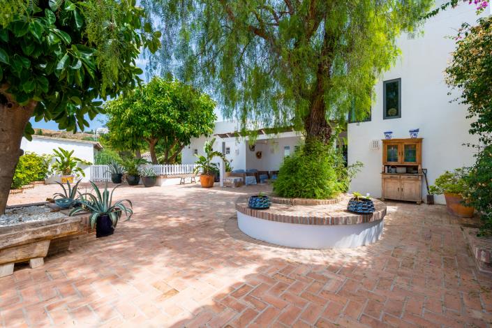 Image No.35-7 Bed Villa for sale