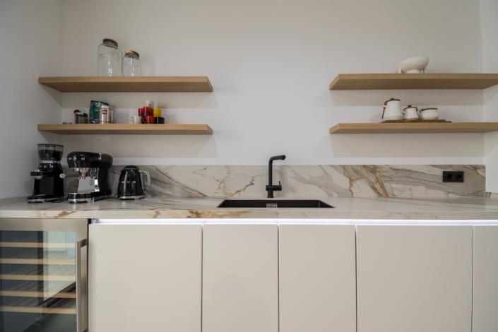 Image No.18-3 Bed Penthouse for sale