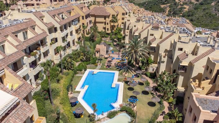 Image No.29-2 Bed Apartment for sale