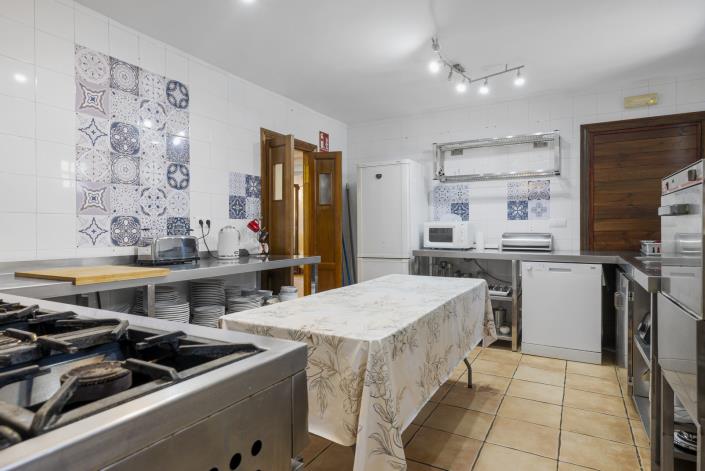 Image No.19-9 Bed House/Villa for sale