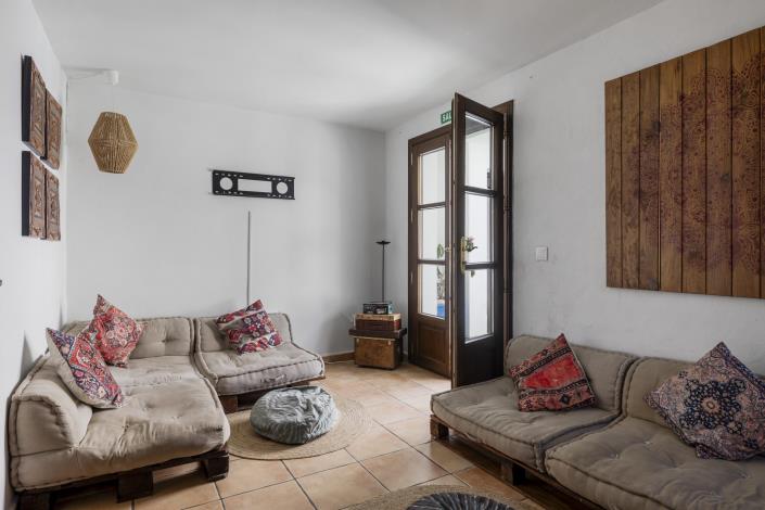 Image No.21-9 Bed House/Villa for sale