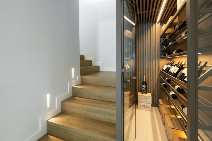 Image No.8-5 Bed Villa for sale