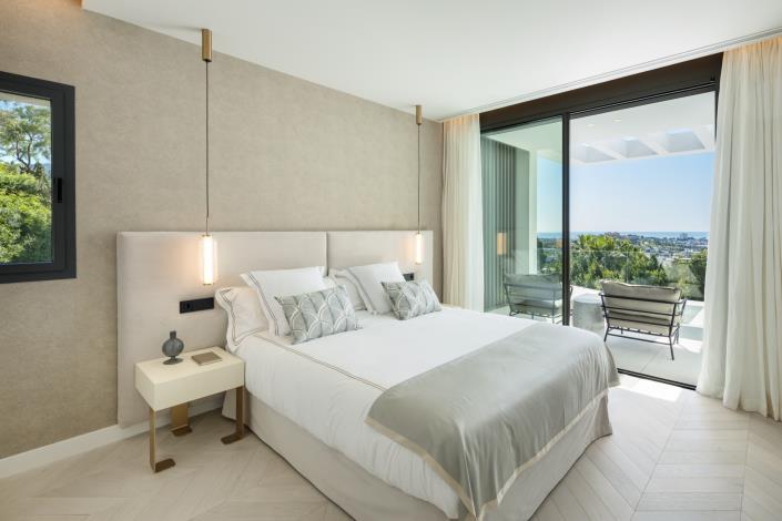 Image No.13-5 Bed Villa for sale