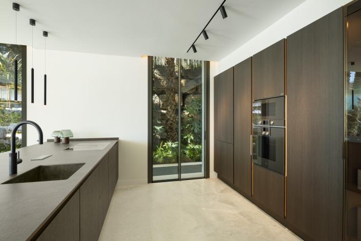 Image No.20-5 Bed Villa for sale