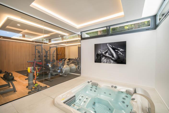 Image No.31-4 Bed Villa for sale