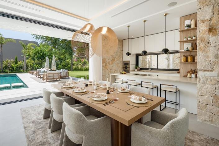 Image No.19-5 Bed Villa / Detached for sale