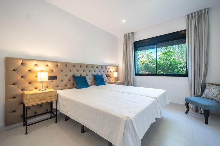 Image No.10-2 Bed Apartment for sale