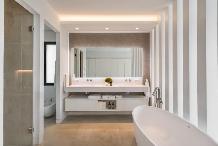 Image No.12-5 Bed Villa for sale