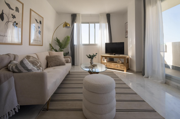 Image No.17-3 Bed Apartment for sale