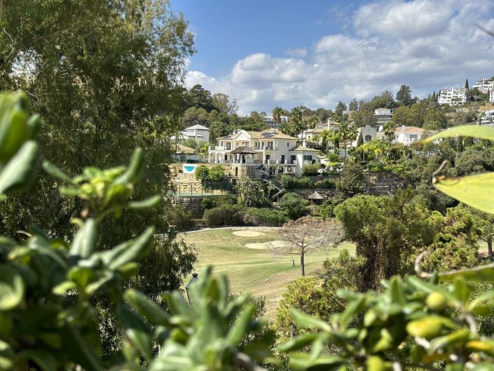 Image No.4-3 Bed Townhouse for sale