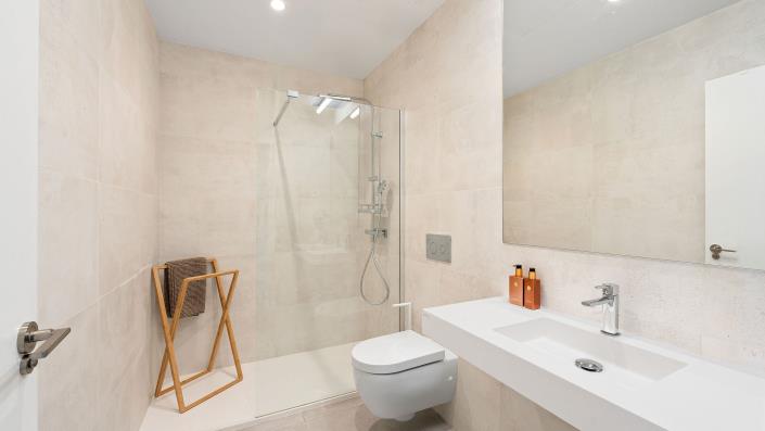 Image No.14-3 Bed Apartment for sale