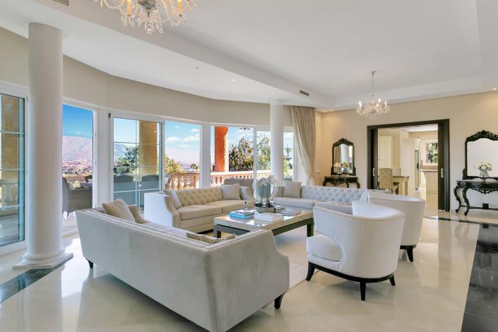 Image No.8-6 Bed Villa for sale