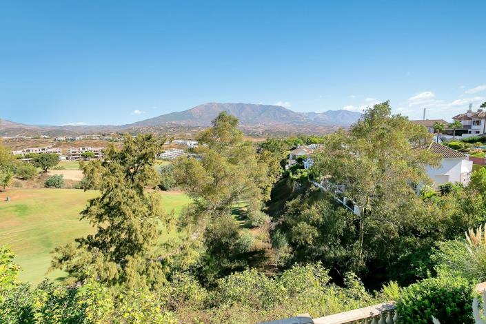 Image No.23-6 Bed Villa for sale