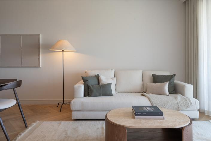 Image No.13-4 Bed Apartment for sale