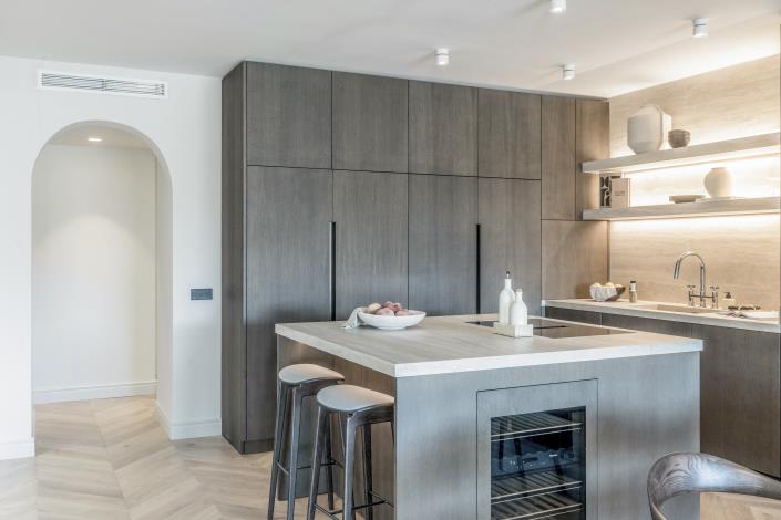 Image No.25-4 Bed Apartment for sale