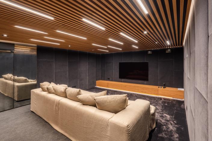 Image No.25-5 Bed Villa for sale