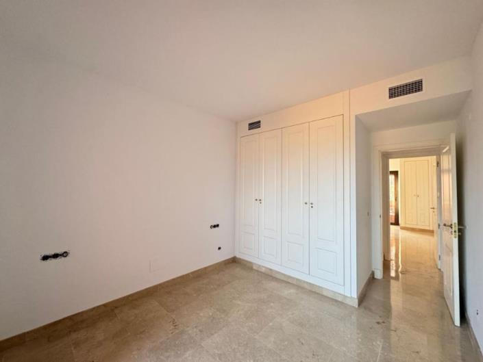 Image No.15-3 Bed Penthouse for sale