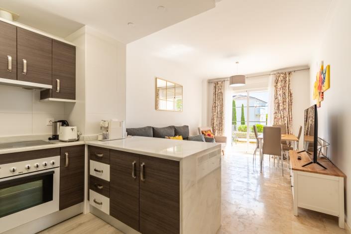 Image No.21-3 Bed Apartment for sale