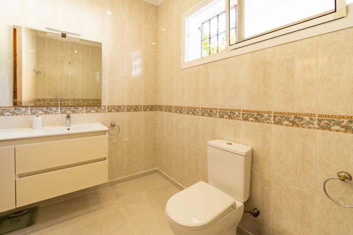 Image No.37-4 Bed House/Villa for sale