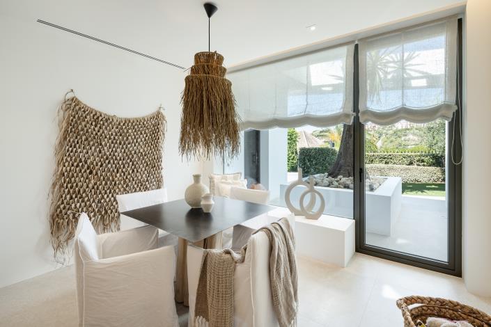 Image No.26-6 Bed Villa / Detached for sale