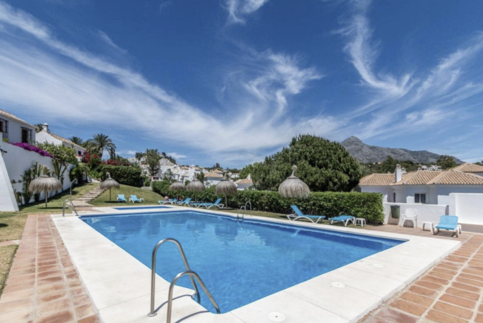 Image No.1-2 Bed Townhouse for sale