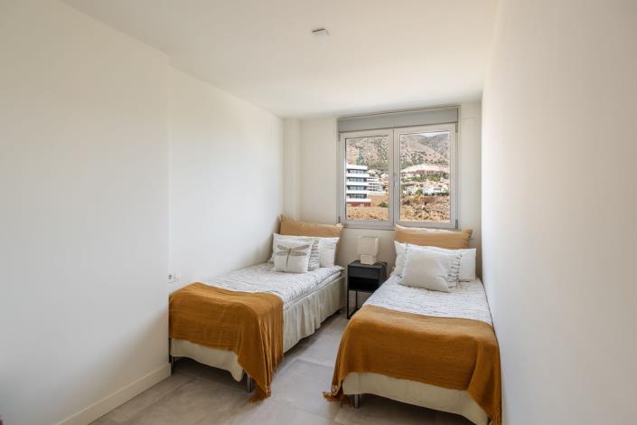 Image No.8-3 Bed Apartment for sale