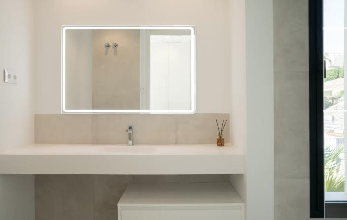 Image No.27-4 Bed Villa for sale