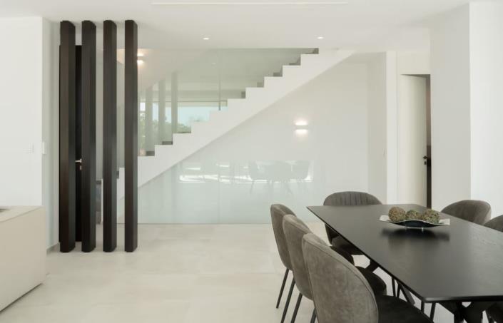 Image No.35-4 Bed Villa for sale