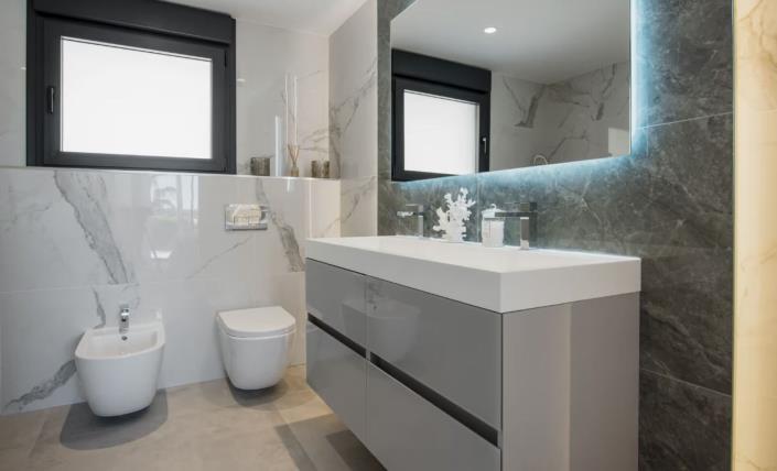 Image No.25-5 Bed House/Villa for sale